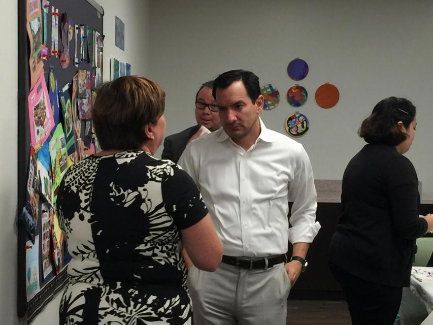 Assembly Speaker Anthony Rendon visits an SVS program for adults  in his district